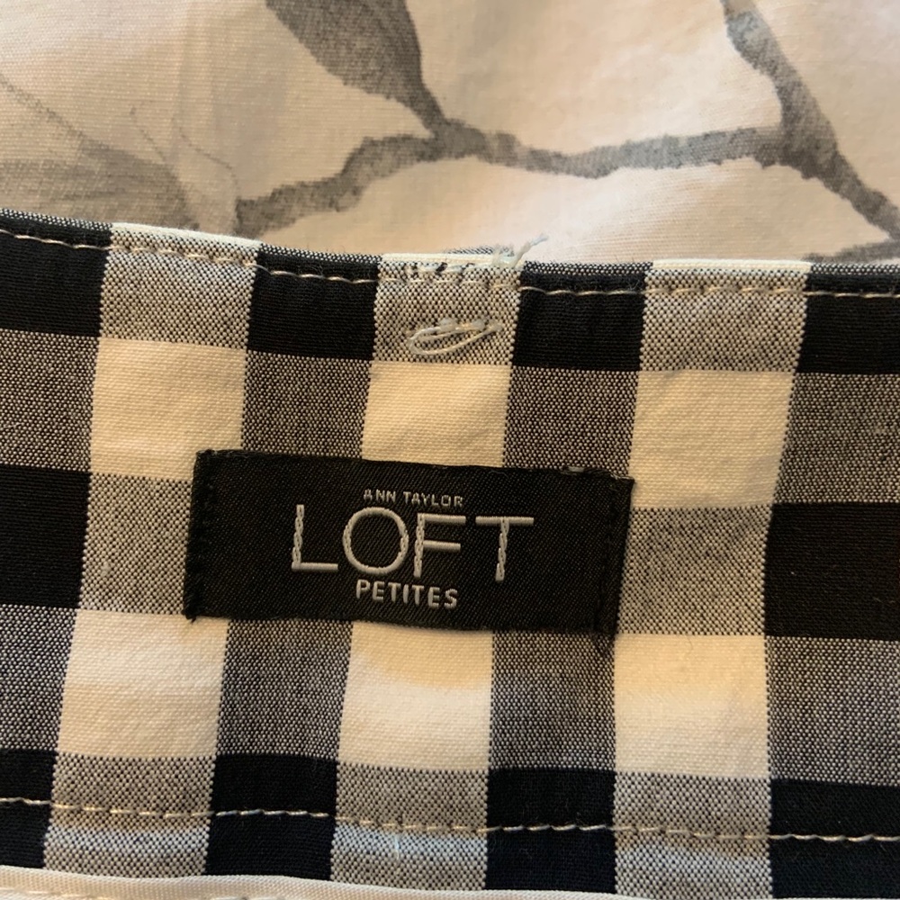Pants - Picture 3 of 4
